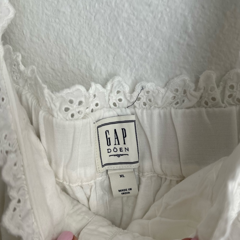 GAP x DOEN White Eyelet Midi Dress - Picture 4 of 8